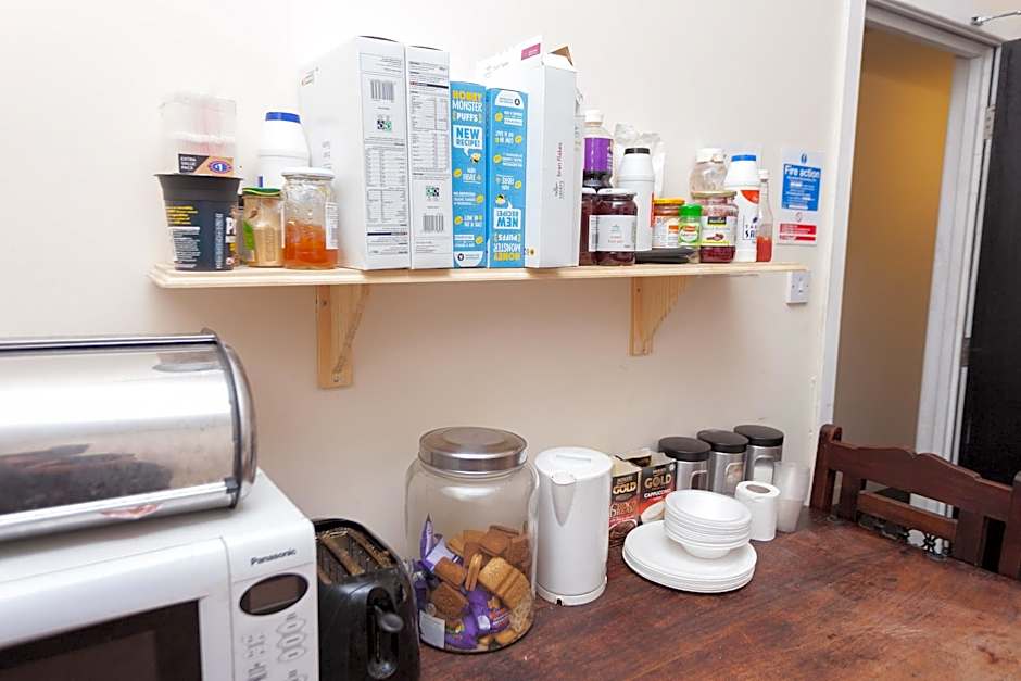 Budget Hostel
