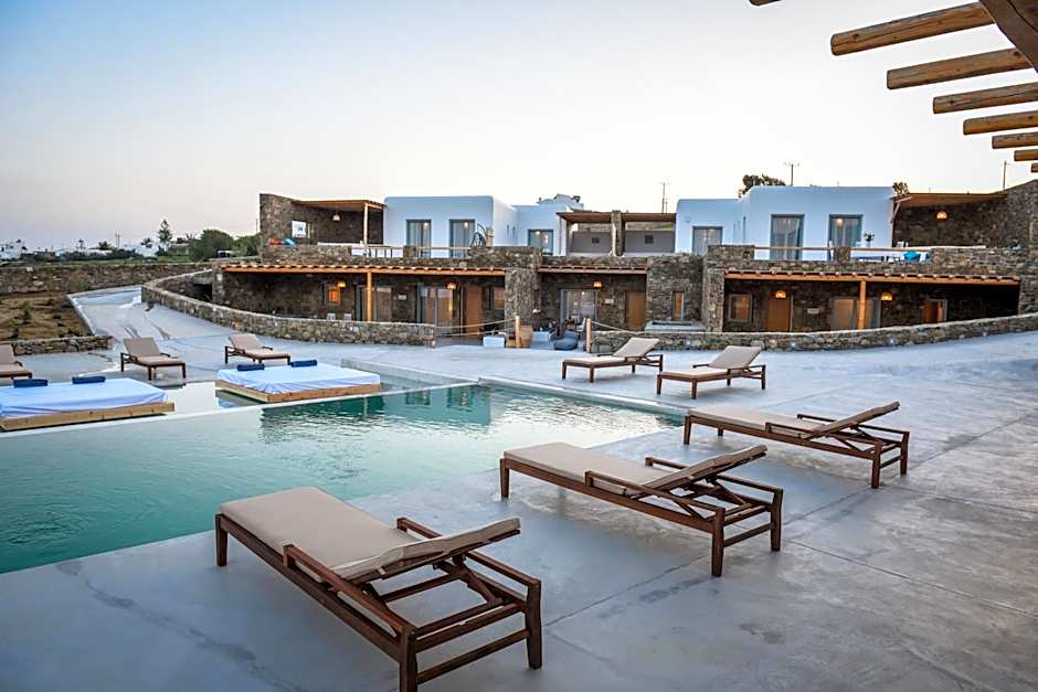 Myconian Crown Suites