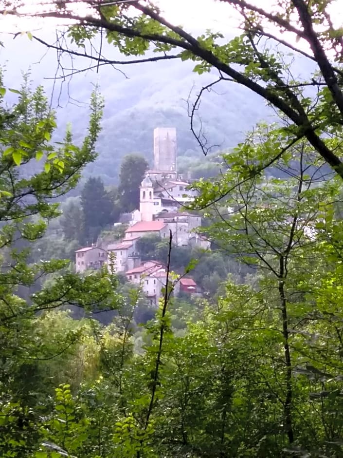 B&B Il Tempo Del Vento in front of the Castle