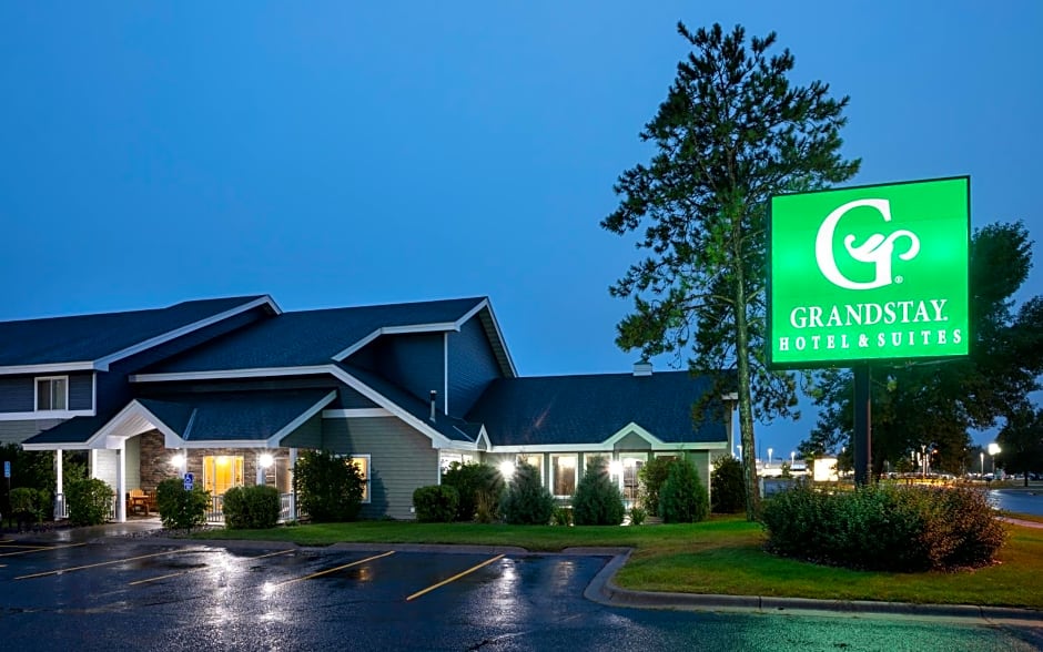 GrandStay Hotel & Suites