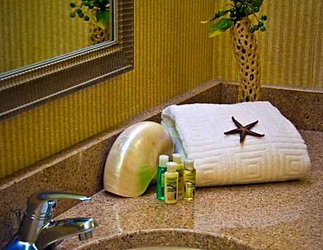 Standard Room with Two Queen Beds