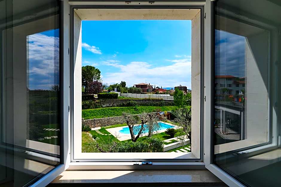 Borgo degli Ulivi Residence di Olympic Garda Lake