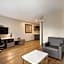 Days Inn by Wyndham Kelowna