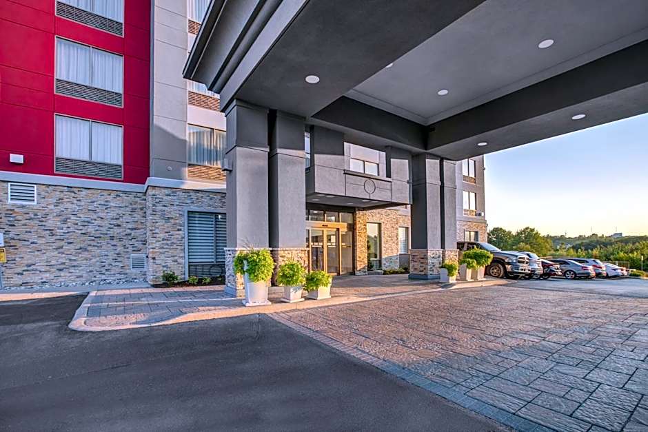 Holiday Inn Express Hotel & Suites - Woodstock By IHG