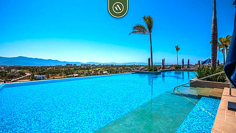 2BR Condo in Nuevo Vallarta - Private Terrace