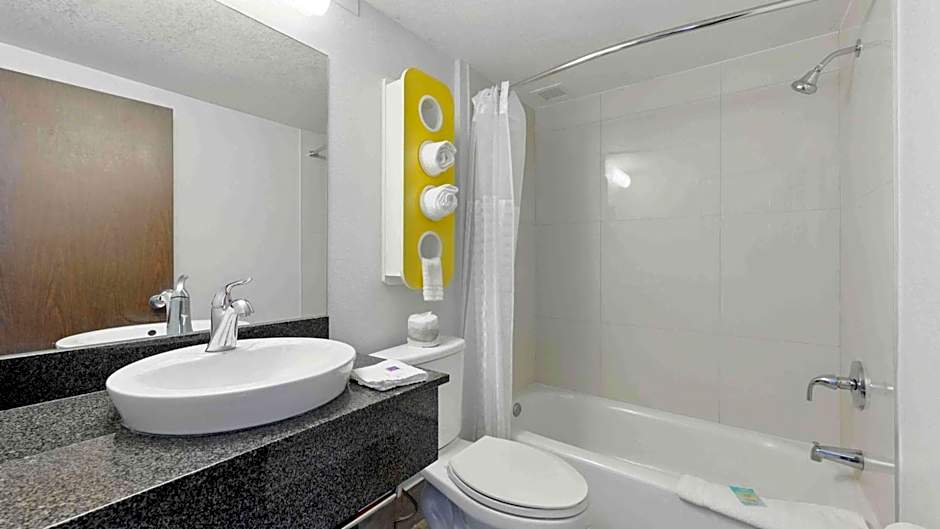 Motel 6-Atlanta, GA - Atlanta Airport
