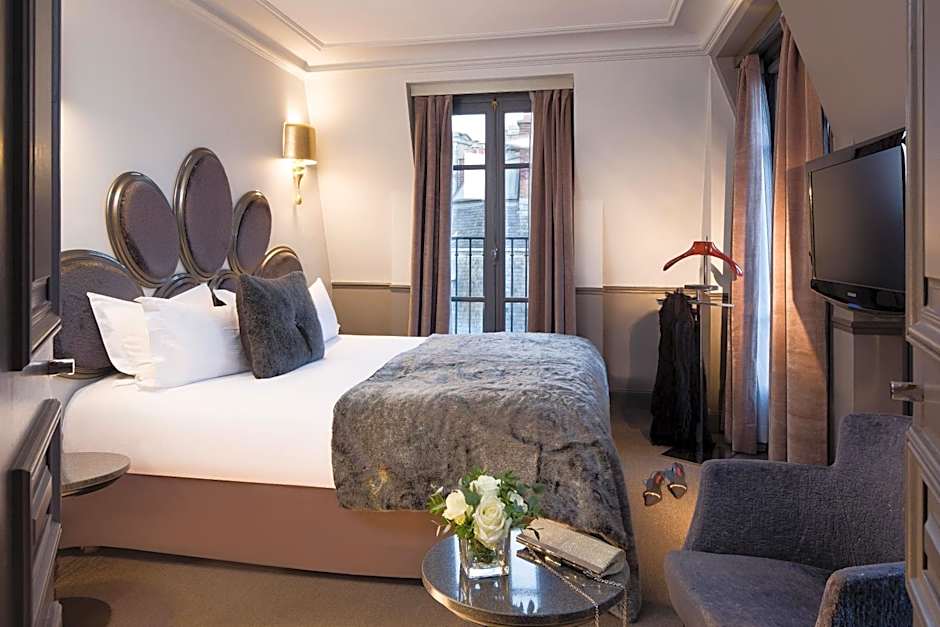 Hotel Lumen Paris Louvre