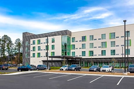 Courtyard by Marriott Savannah Airport