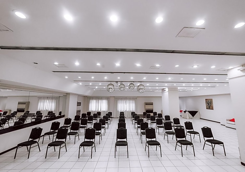 Hotel Carlos V by DOT Urban