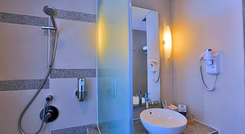 Holiday Inn Express Semarang Simpang Lima By IHG