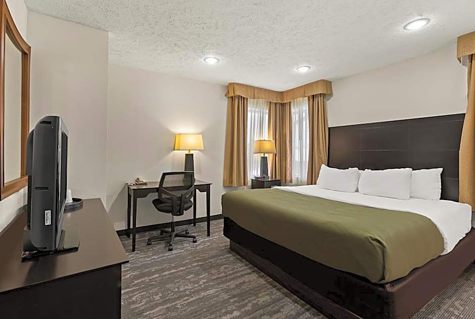 Quality Inn Traverse City