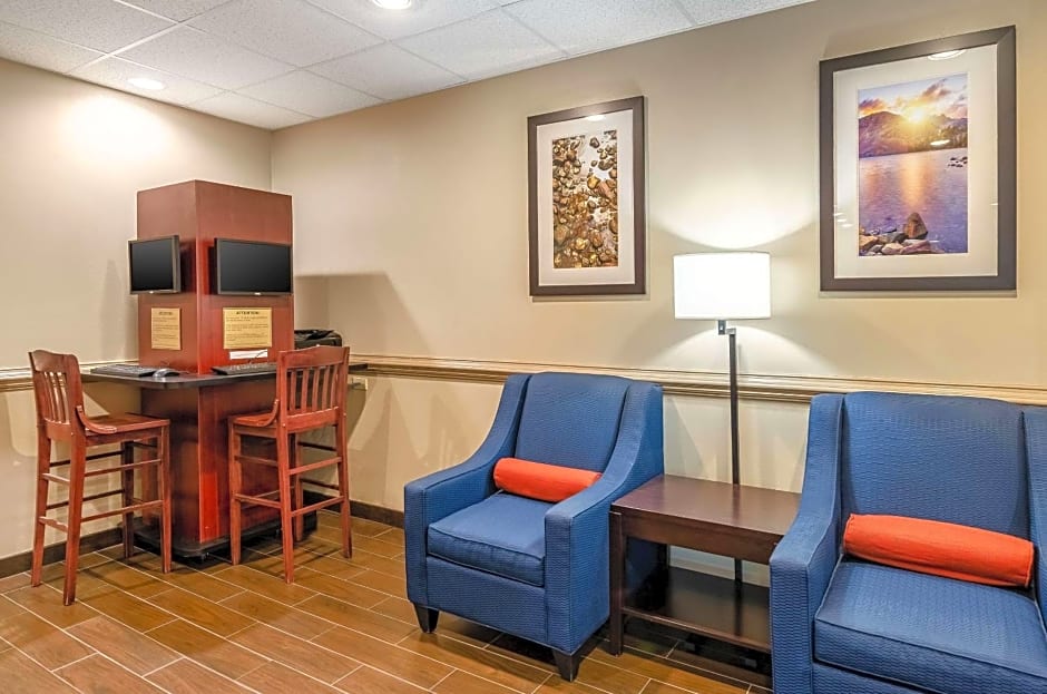 Comfort Inn & Suites Christiansburg I-81