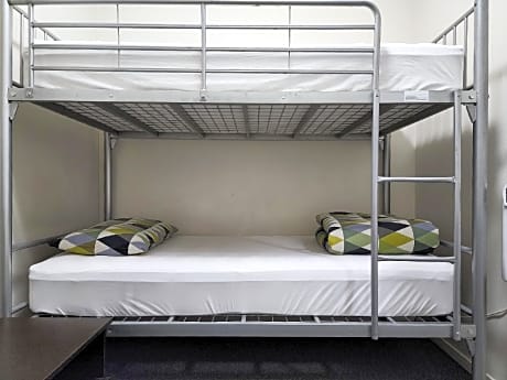 Private Twin Room with Shared Bathroom