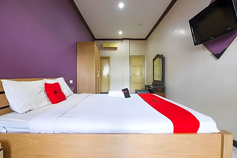 RedDoorz @ Urip Sumoharjo