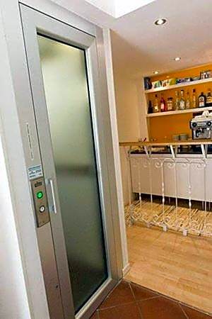 Hotel Annarita-mezza pensione plus- spiaggia inclusa