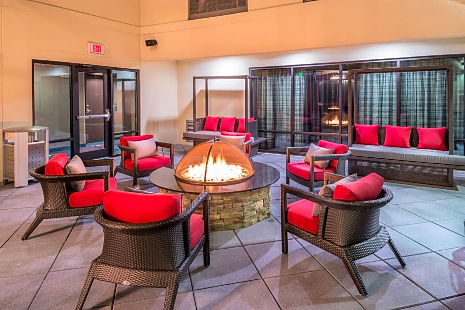Courtyard by Marriott Wilmington Downtown/Historic District