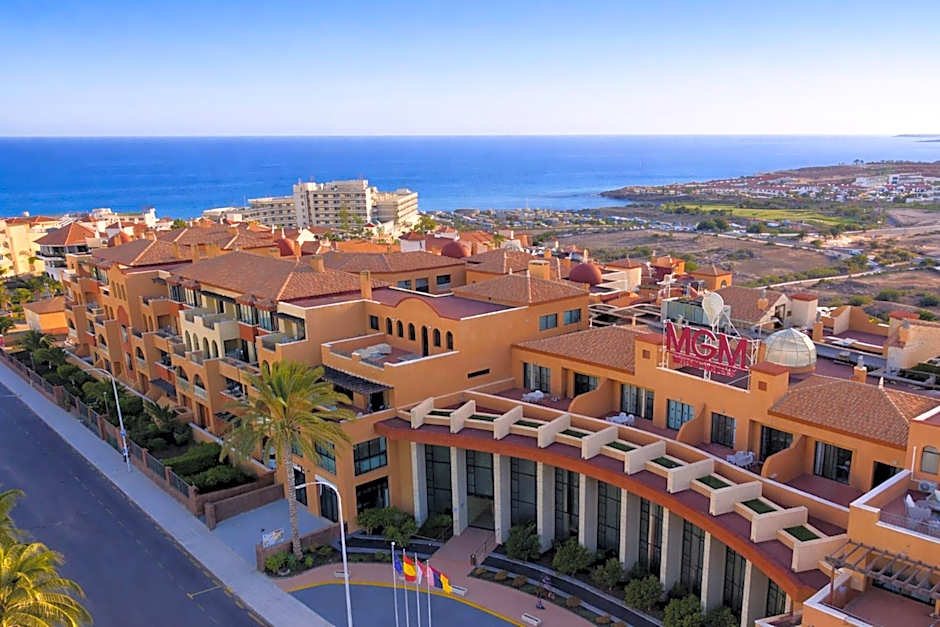 Grand Muthu Golf Plaza Hotel & Spa