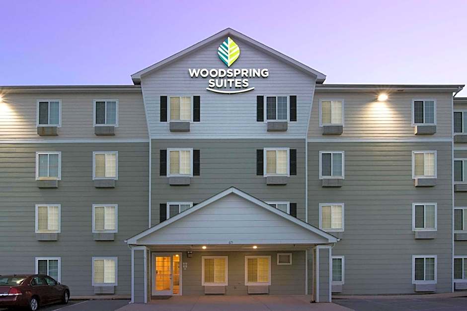 WoodSpring Suites Clarksville Ft. Campbell