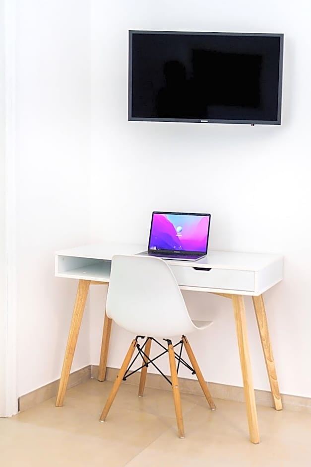 Gioia 13 Rooms & Apartments