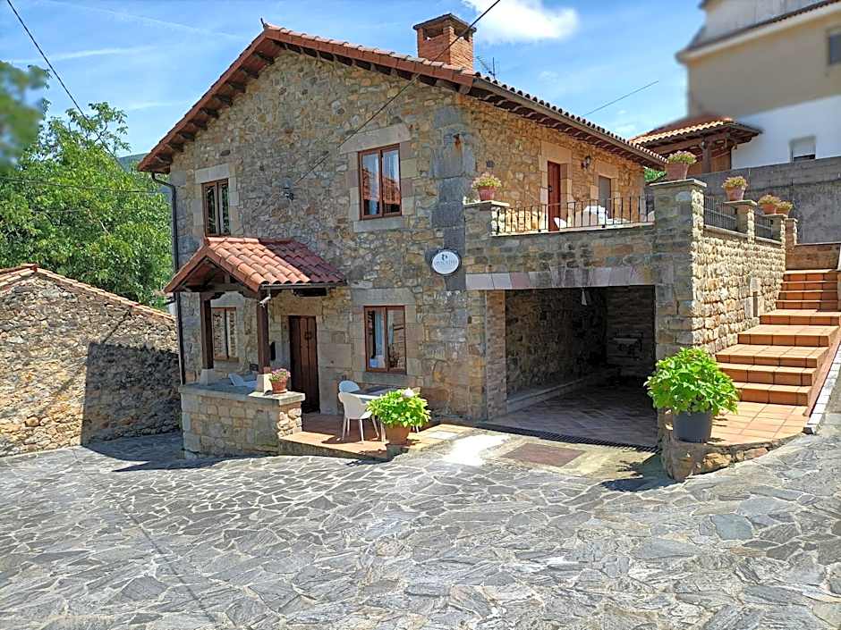 Apartamentos rurales La Casa Vieja De Alceda