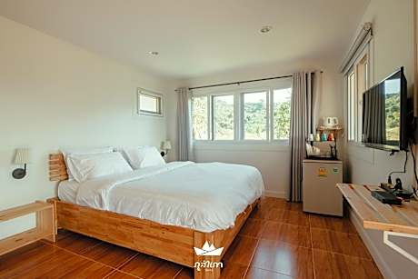 Studio B
