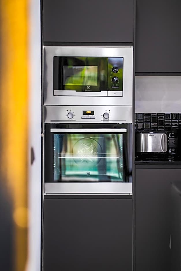 Mango Hill Residence