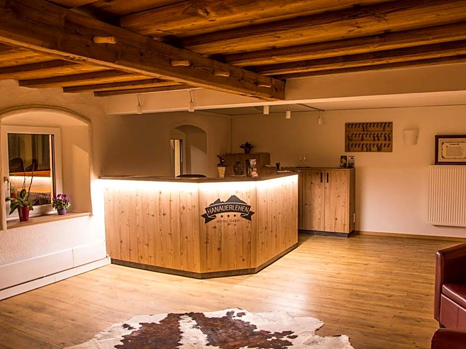 Hotel Hanauerlehen - ruhige & zentrale Top-Lage - mit Schwimmbad, Sauna, Parkplätze & Café - bayerischer Familienbetrieb