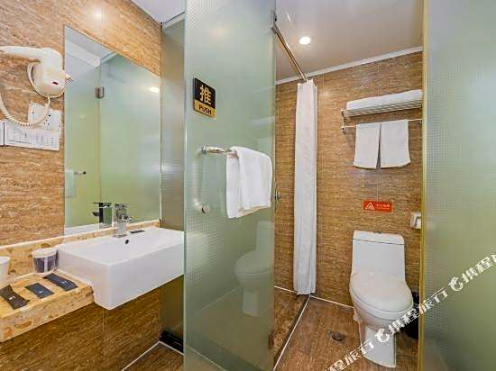 New Century Meitu Hotel (Ningbo Tianyi Square, Gulou Metro Station)