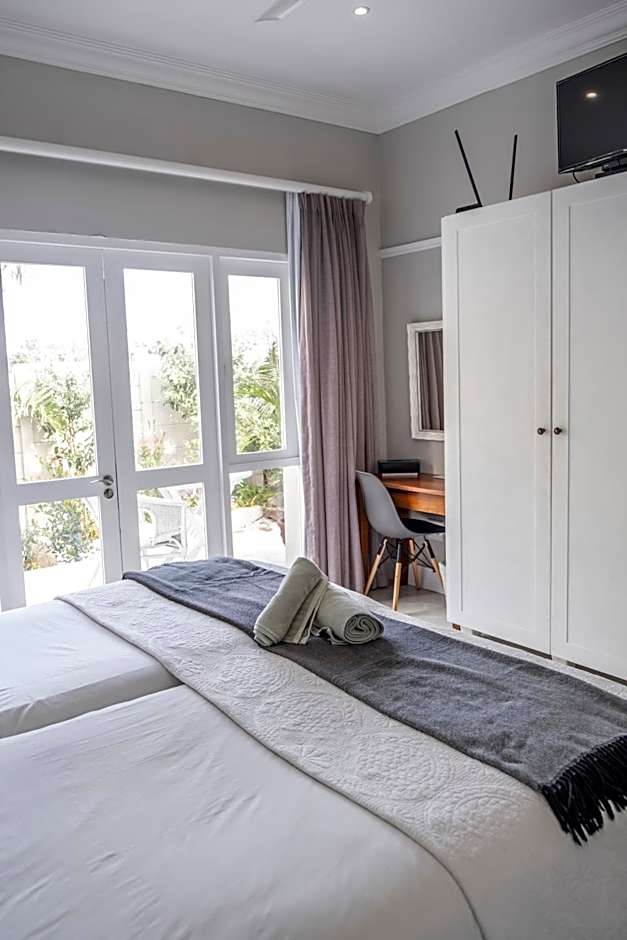 Conifer Beach House