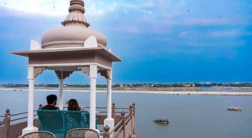 Guleria Kothi at Ganges