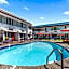 Days Inn by Wyndham Victoria Airport Sidney