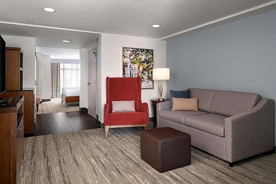 Hilton Garden Inn Charleston Waterfront/Downtown
