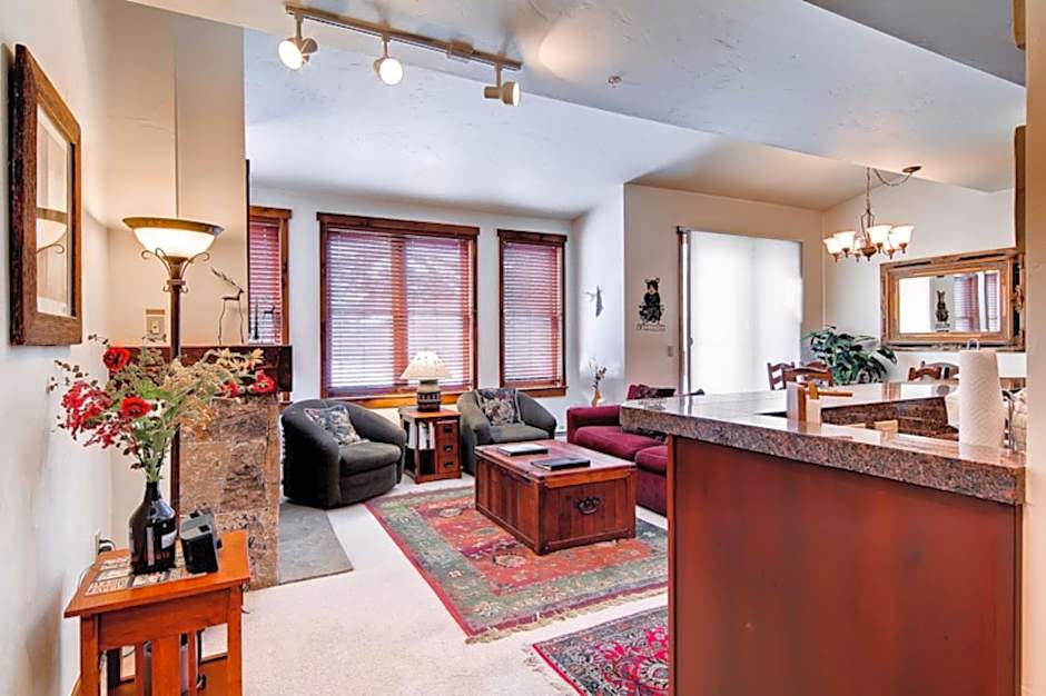 Main Street Junction