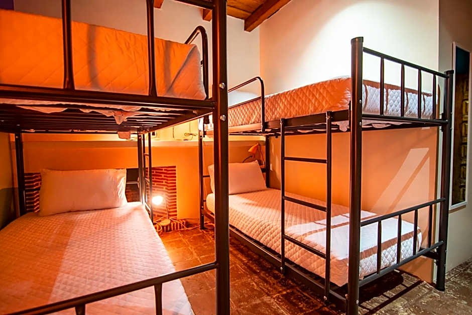 Yes Please! Hostel