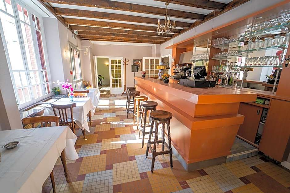 Céline hôtel le miridan