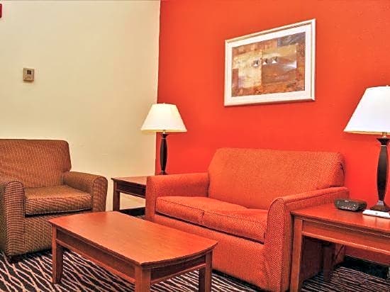 Holiday Inn Express Fayetteville