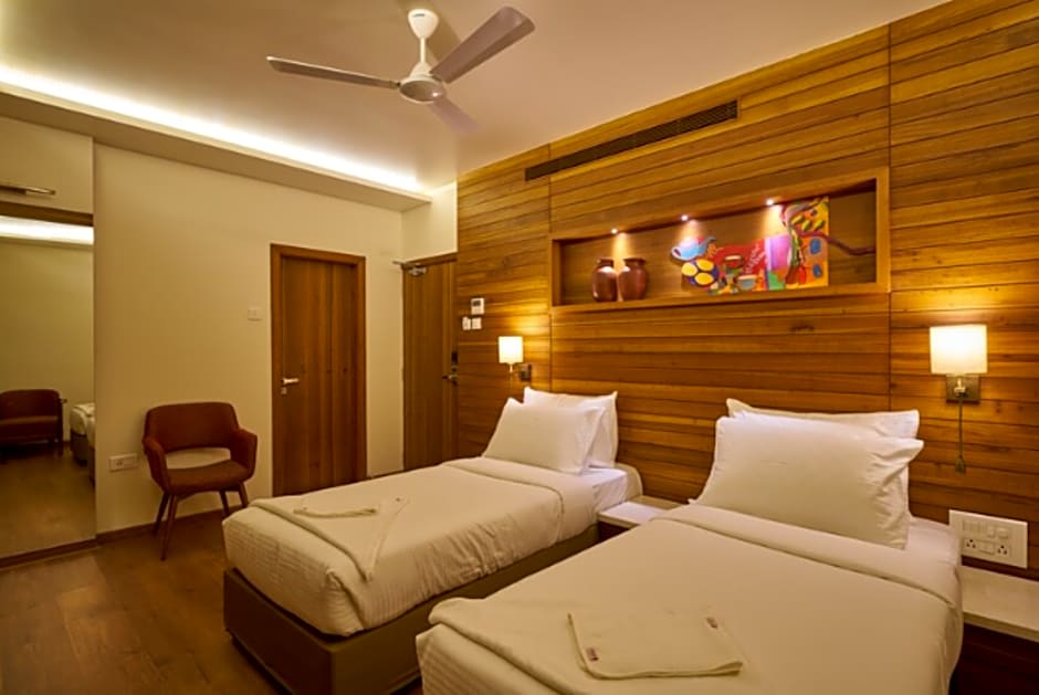 Hotel Atharv