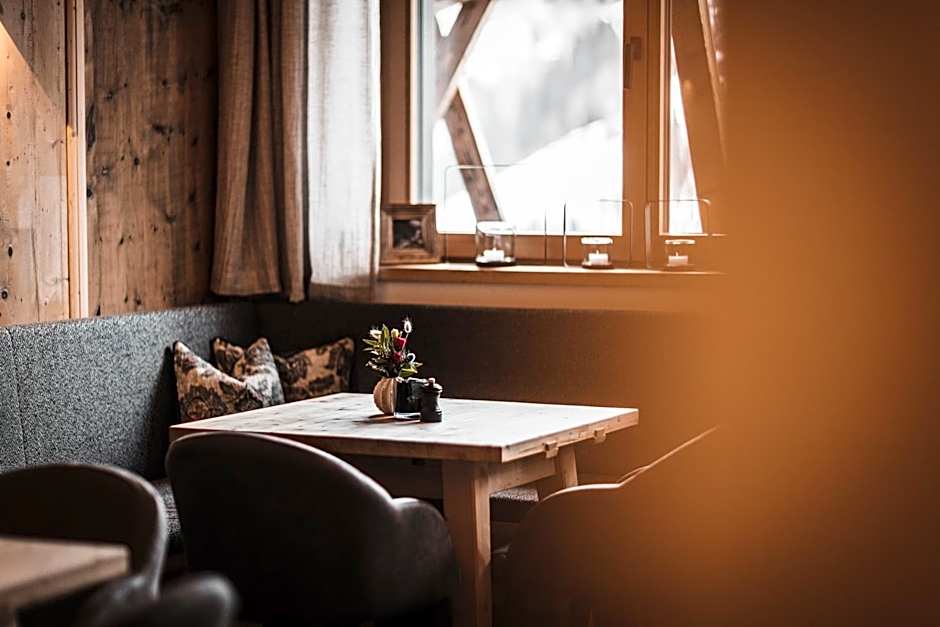 Boutique Hotel und Chalets Bergwiesenglück