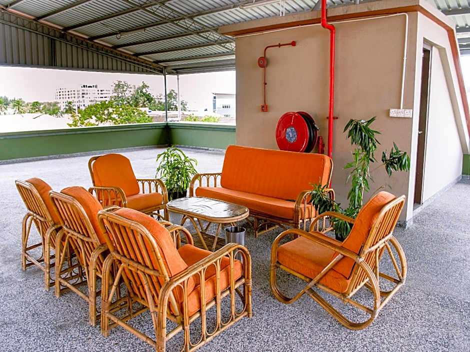 Capital O 89344 Labuan Avenue Hotel