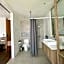 Shanti-Retreat Hotel