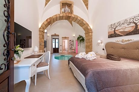 Donna Fiora Antica Dimora