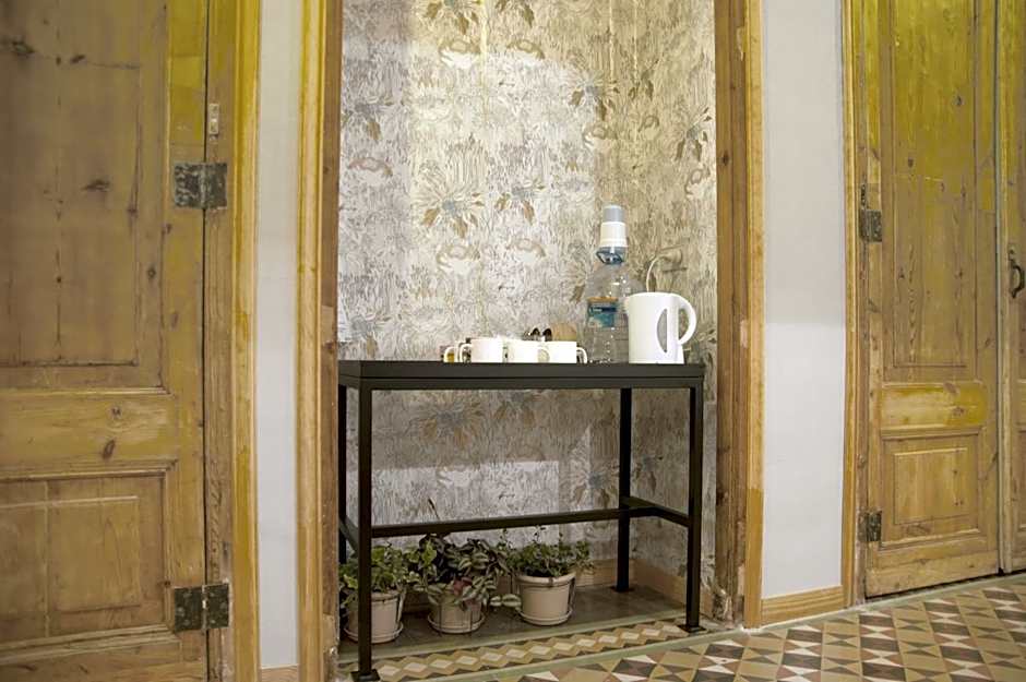 BCN Home Guest House