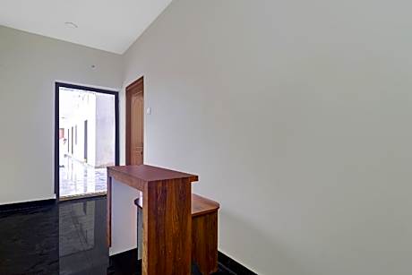 OYO Flagship Simra Relax Inn