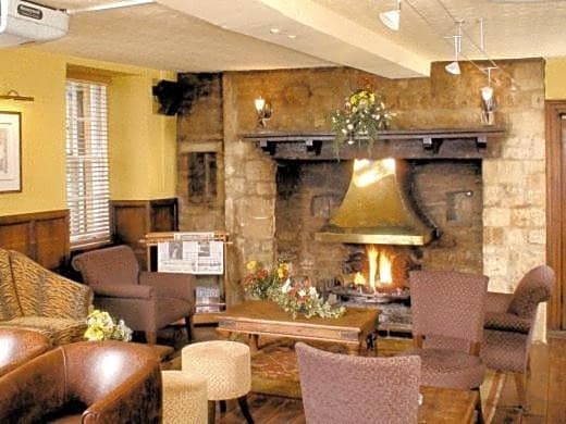 Redesdale Arms Hotel