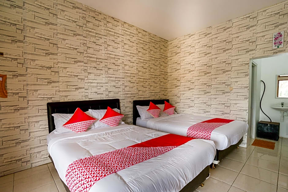 Super OYO 2961 Artana Bed & Breakfast