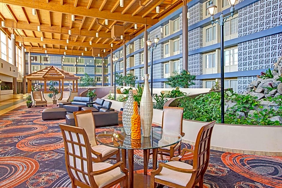 Ramada Plaza Charlotte/s End – Charlotte, NC