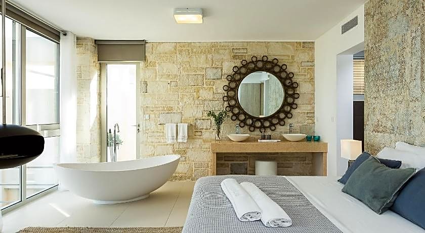 Elias Seafront Luxury Villa