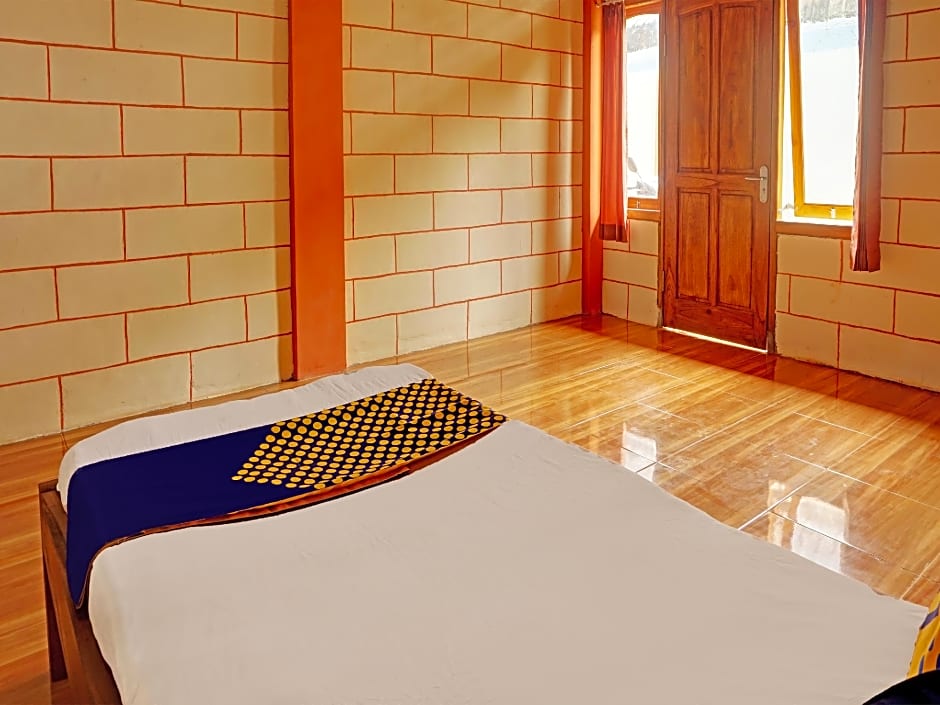 OYO Life 92568 Penginapan Joglo Syariah