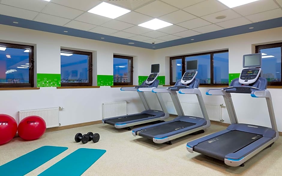 Hampton by Hilton Astana Triumphal Arch