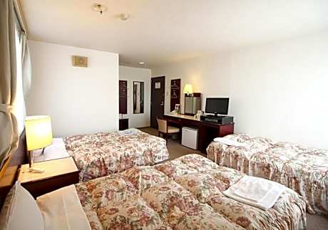 Single Room B - Smoking